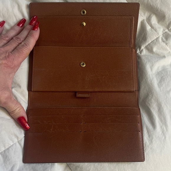 Louis Vuitton Black and Brown Monogram Clutch/Trifold Wallet. main image 11